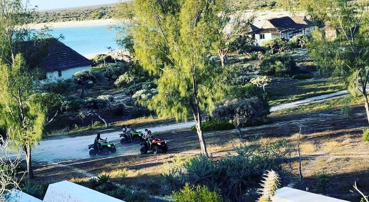 ホテル Salary Bay Tsifota エクステリア 写真